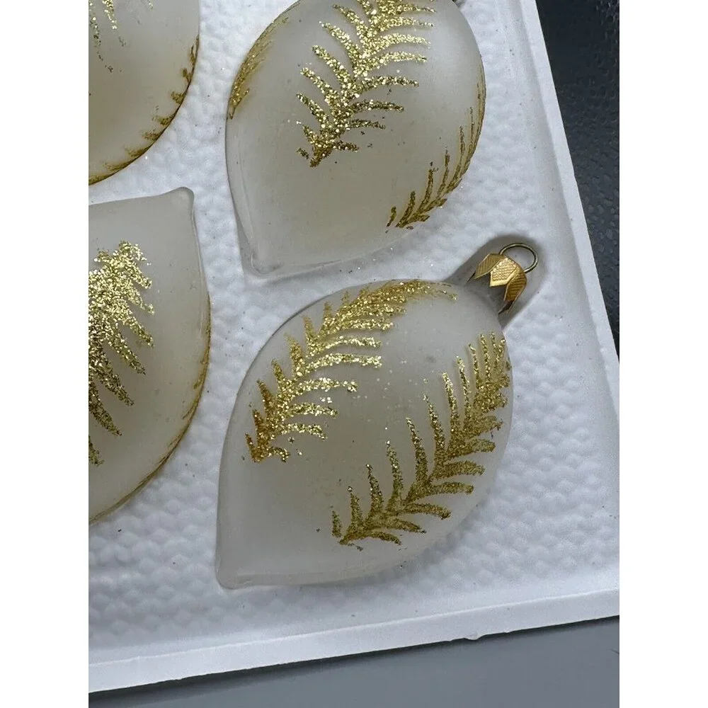 Vintage Navistar Shatterproof Christmas Ornaments‎ Hand Painted 4 Pk Teardrop